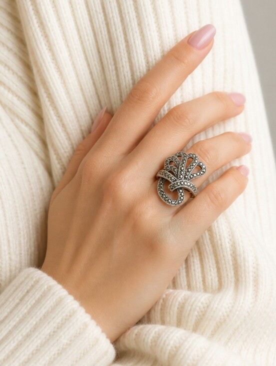 Jewelry - Vintage 925 Silver Signed Marcasite Ring Thialand Sz 7